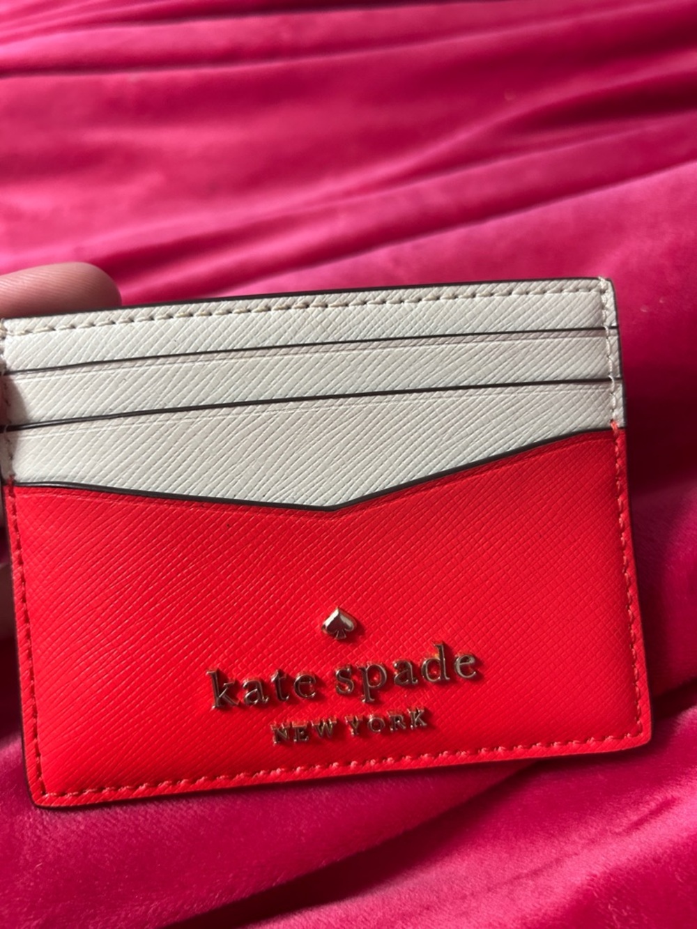 kate spade two-tone card holder in white and red